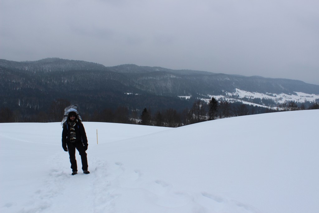 Randonner avec bébé dans la neige