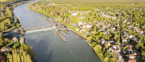 Bois le roi depuis la Seine