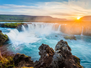 Islande Godafoss waterfall