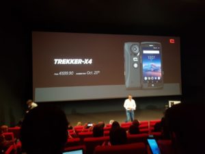 Trekker X4 Crosscall smartphone outdoor