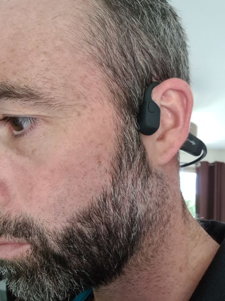 Test : Aftershokz Aeropex, le casque à conduction osseuse